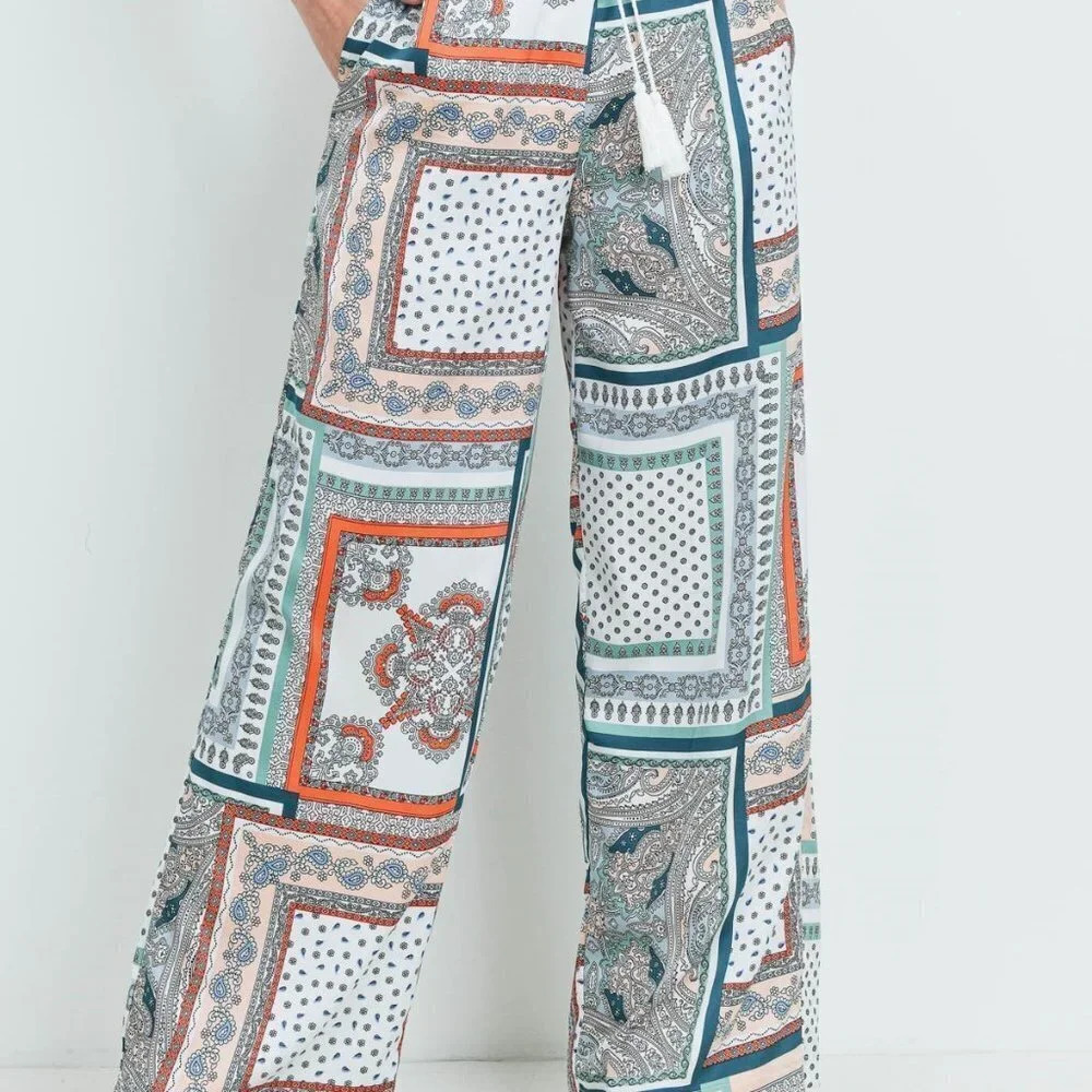 Womens Mutli-Color Aztec Pattern Pants